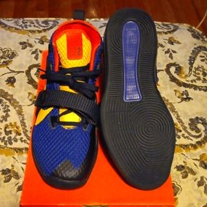 Men's- Nike Air Force Max 2- size 9- brand new-Navy Yellow and Orange